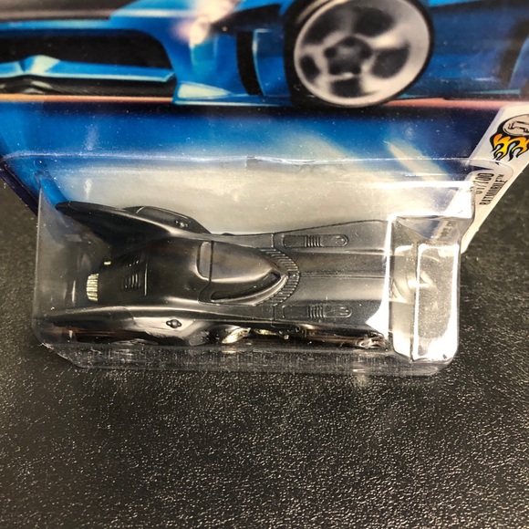 Hotwheels Batman 2004 edition (bundle of 4) - Picture 8 of 11